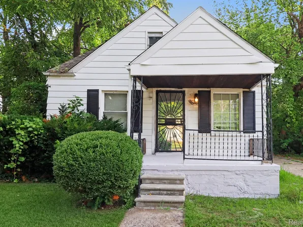 9636 Plainview Ave, Detroit, MI 48228