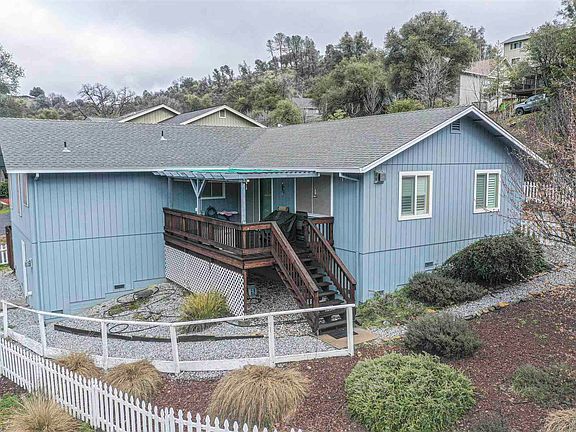 4th image of 471 Arbona Cir N