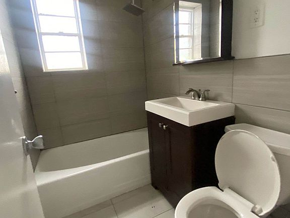 3rd image of 111-46 76th Dr #1B
