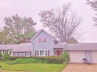 104 Hubbard Ct, La Moille, IL 61330