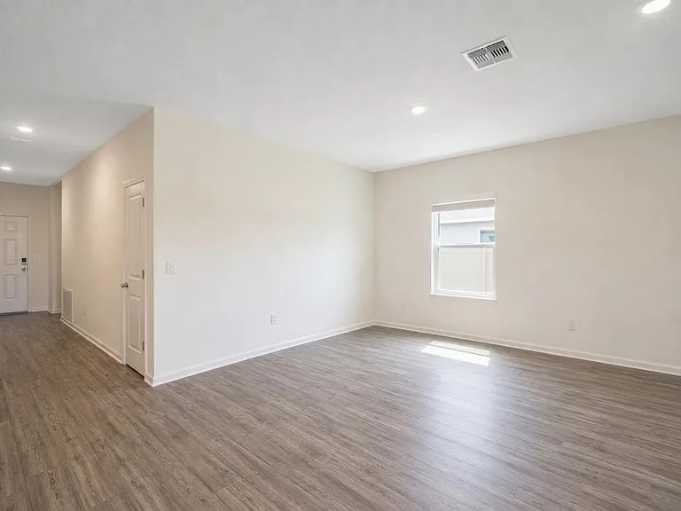 4713 SW 83rd Loop — Photo 5