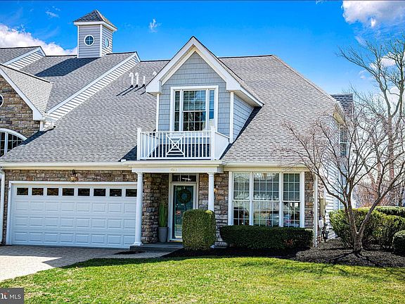 2nd image of 4810 Water Park Dr #4810