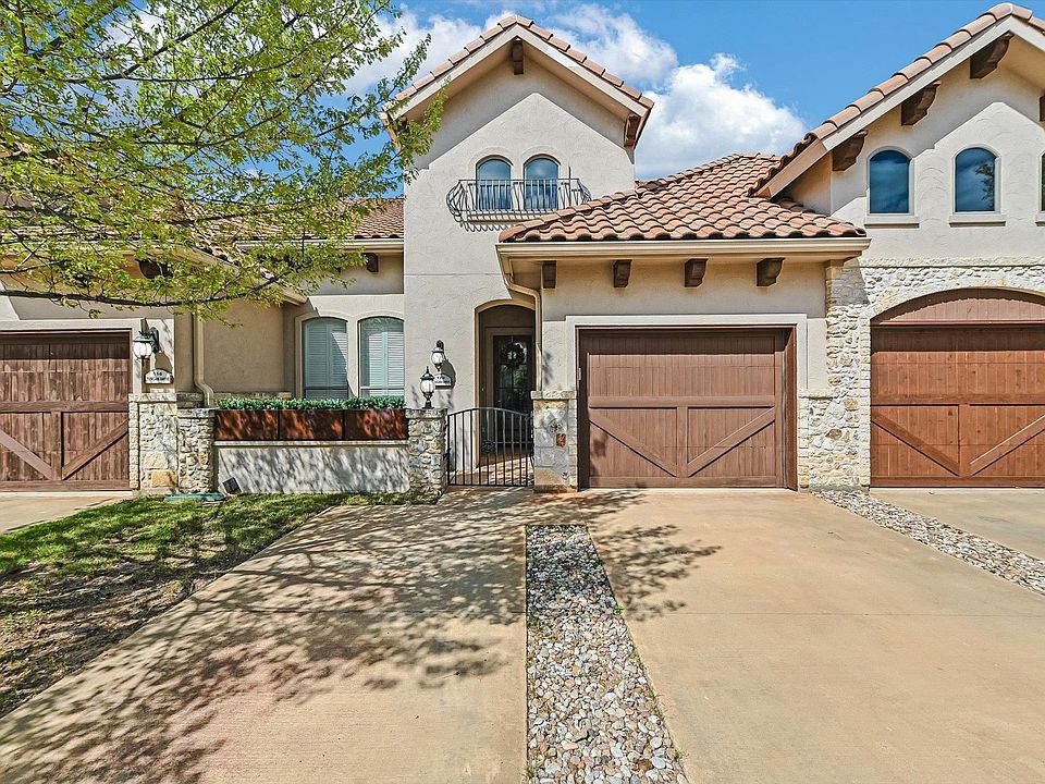 1st image of 120 Tuscan Drive