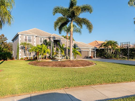 2nd image of 455 Baytree Dr
