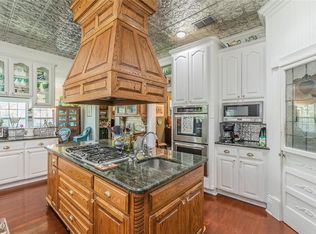 226 Woodard Ave, Cleburne, TX 76033