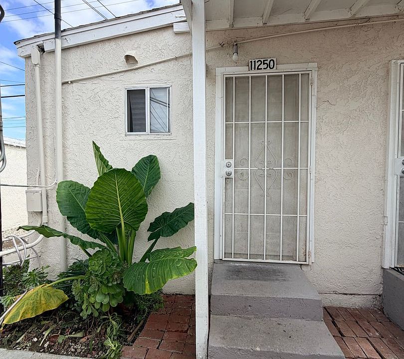 1st image of 11254 Nardo St #11250