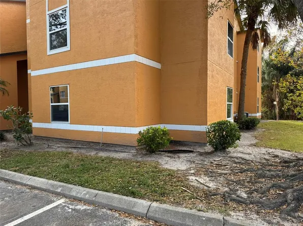 4518 Commander Dr APT 1918, Orlando, FL 32822