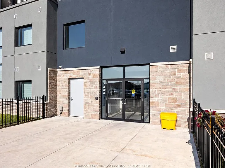 7333 Meo Blvd #305 — Photo 4