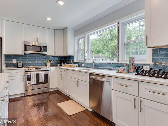 5th image of 5520 Corot Ct
