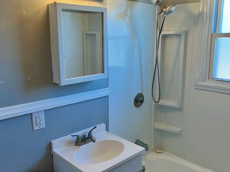 117 Belle Aire Ave — Photo 9
