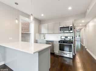 5449 W Sunnyside Ave #2, Chicago, IL 60630
