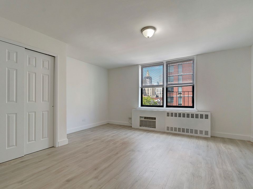 1st image of 530 2nd Ave APT 7C
