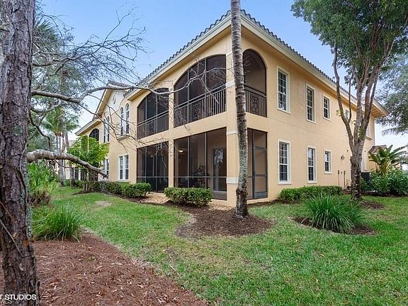 3rd image of 9142 Cherry Oaks Ln #4-101
