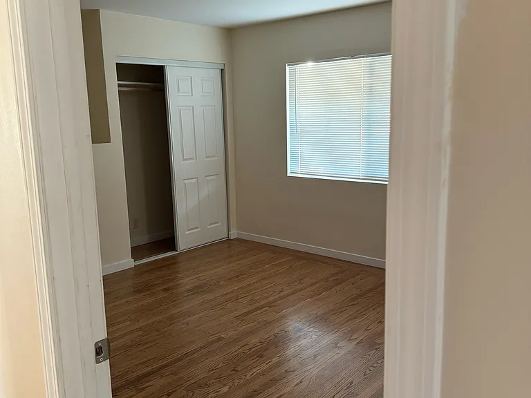 124 Halabuk Ct #2 — Photo 6