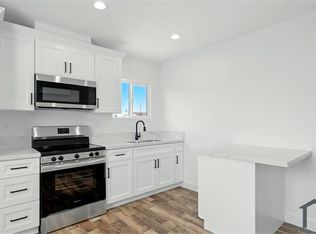 521 W 78th St, Los Angeles, CA 90044