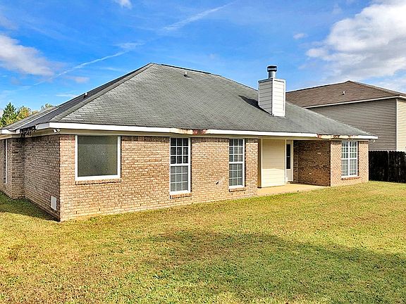 5th image of 61 Brentwood Dr