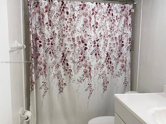 5th image of 10701 Royal Palm Blvd APT 6
