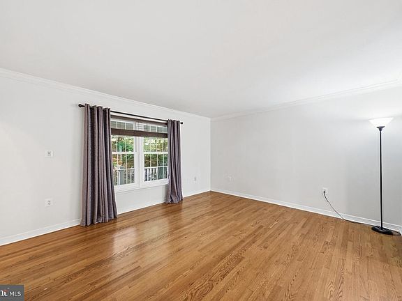 5th image of 15904 Mount Everest Ln