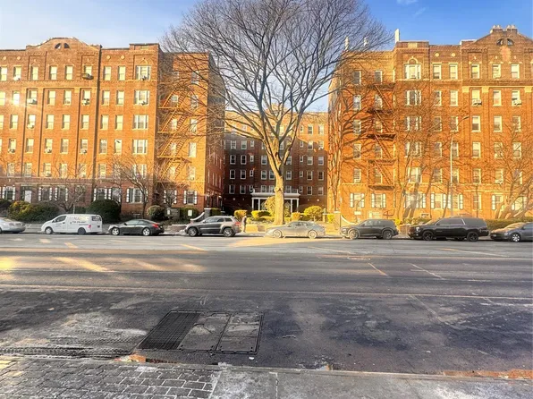 141-25 Northern Blvd #B29, Flushing, NY 11354