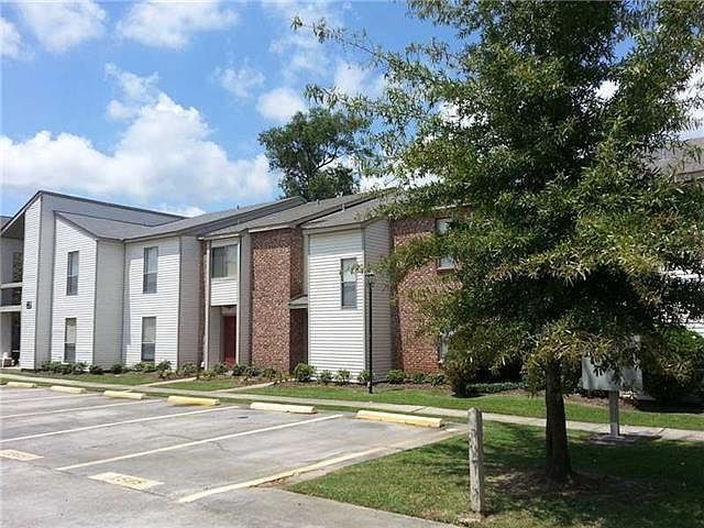 1st image of 1507 Parkview Blvd #1507