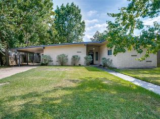 415 Oak Vista Dr, Friendswood, TX 77546