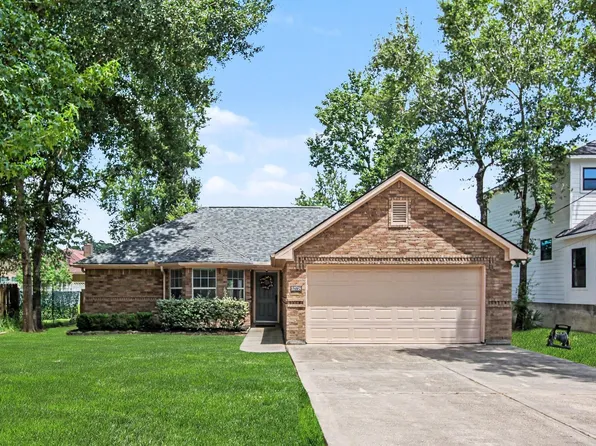 10718 Fairview Dr, Conroe, TX 77385