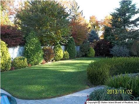 4th image of 97 Joline Ave
