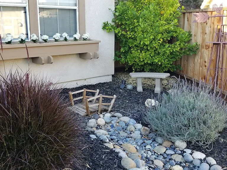 2413 Musk Ct — Photo 4
