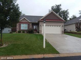 9 Colonial Ct, Shippensburg, PA 17257
