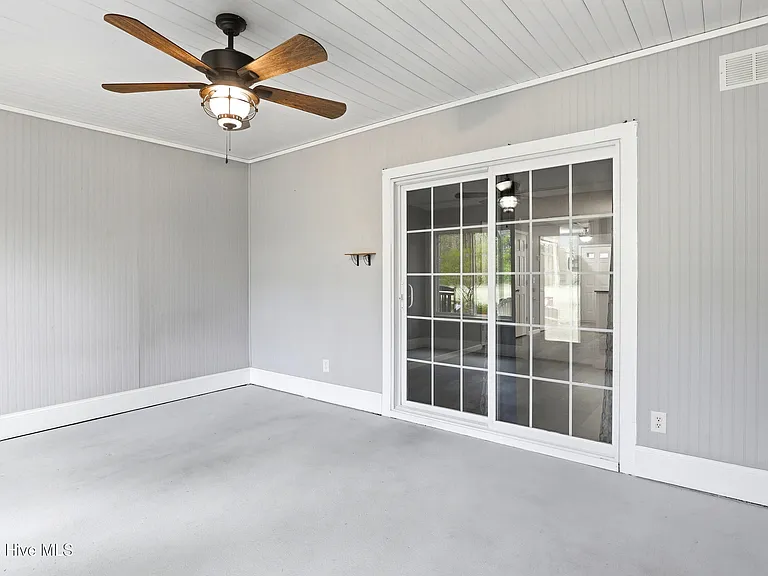 102 Country Club Villa Dr #1 — Photo 17