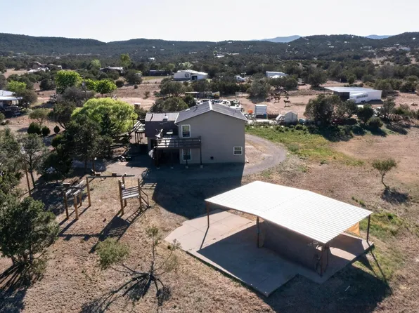 10 Brenden Ln, Tijeras, NM 87059