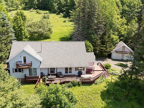 4th image of 1089 Hog Mountain Rd