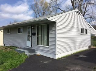 221 Grampian Rd, Saint Louis, MO 63137