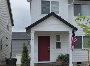 841 Sifuentez Ct, Woodburn, OR 97071