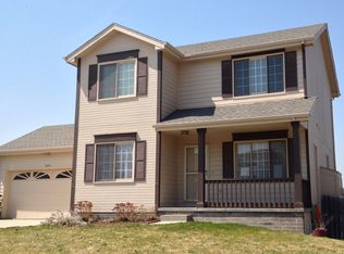 8858 N 83rd St, Omaha, NE 68122