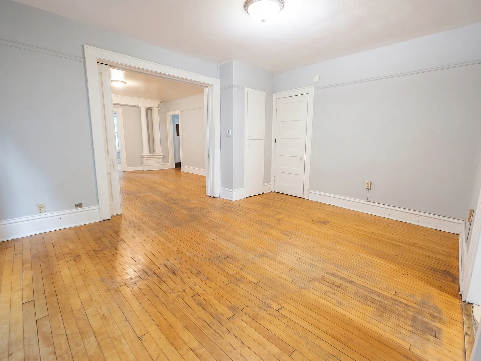 410 W Mifflin St — Photo 4