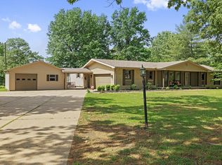 1917 Bayview Dr, Madisonville, KY 42431