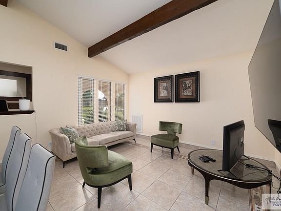 4th image of 164 Las Villas Ave
