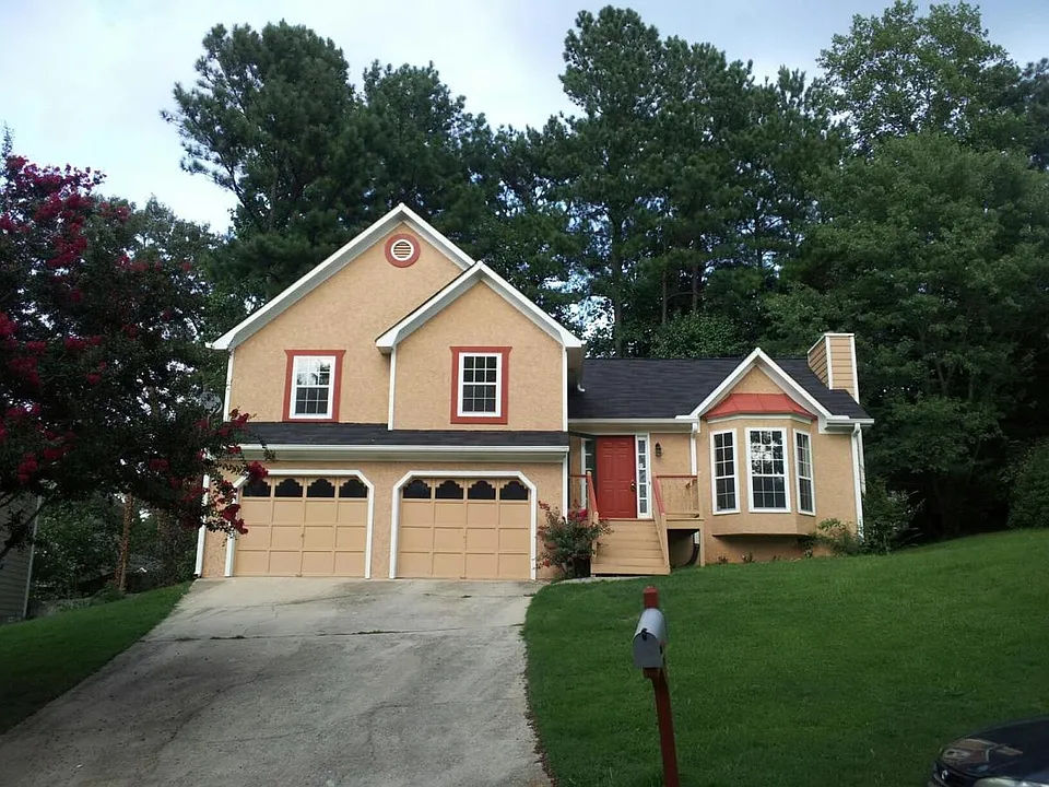 2598 Windage Dr SW
