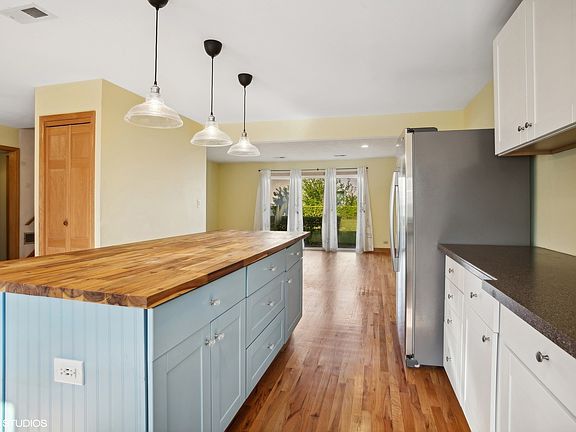 5th image of 1044 Mohegan Ln Unit 1044