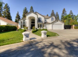 637 E Blue Ridge Rd, Fresno, CA 93720