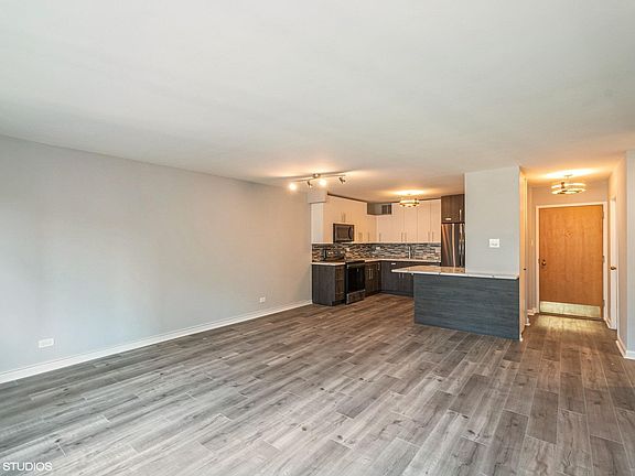 2nd image of 211 E Ohio St APT 2309