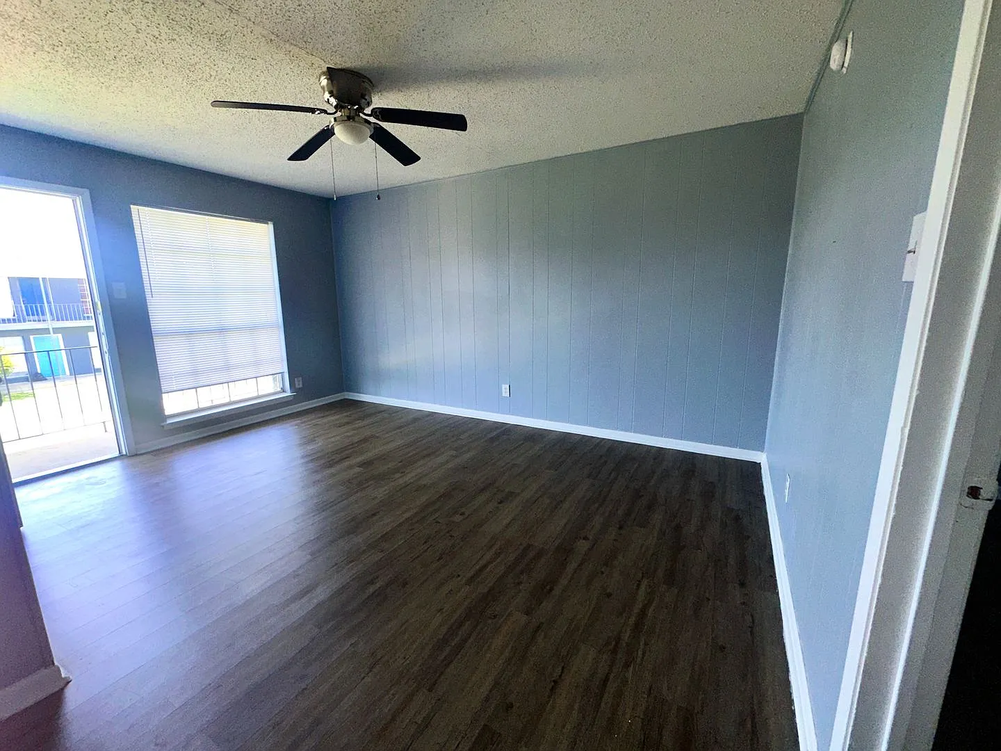 Eastgate Apartments — Photo 2