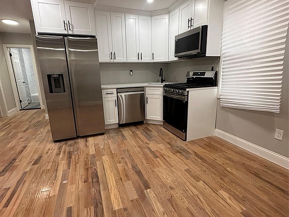 4th image of 14587 183rd Street