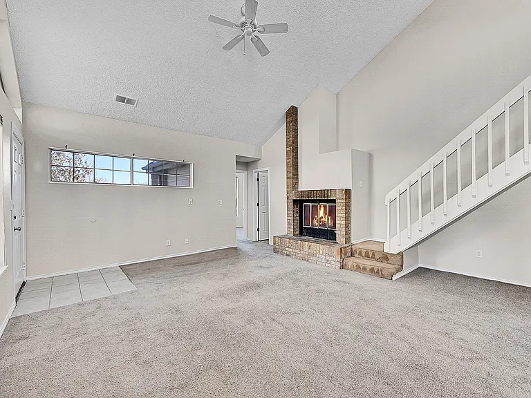 3026 W Prentice Ave #J — Photo 8