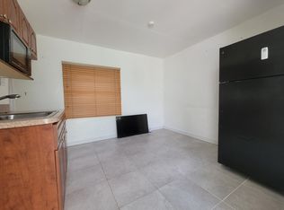 824 SW 43rd Ave #5, Miami, FL 33134