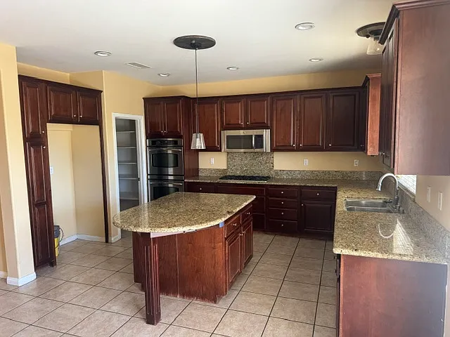 35317 Trailside Dr — Photo 4
