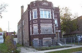2nd image of 5641 S Loomis Blvd