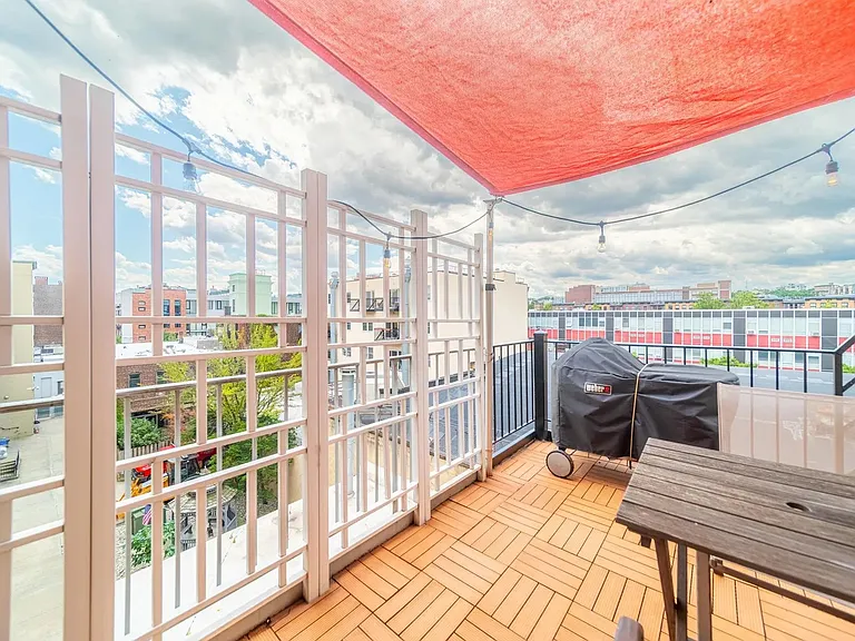 814 Willow Ave #4L — Photo 11