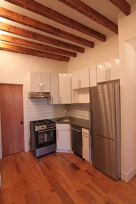 Rented by Owner | media 11